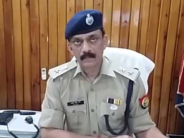 dalit minor girl commits suicide in mainpuri dalit minor girl commits suicide in mainpuri