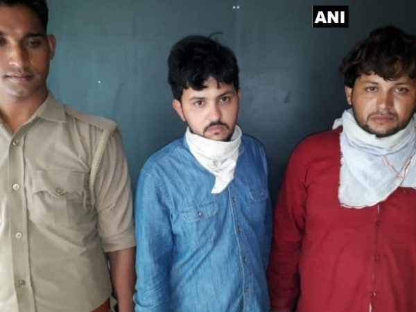 Police arrested two Pakistani nationals who were residing in Meerut Police arrested two Pakistani nationals who were residing in Meerut