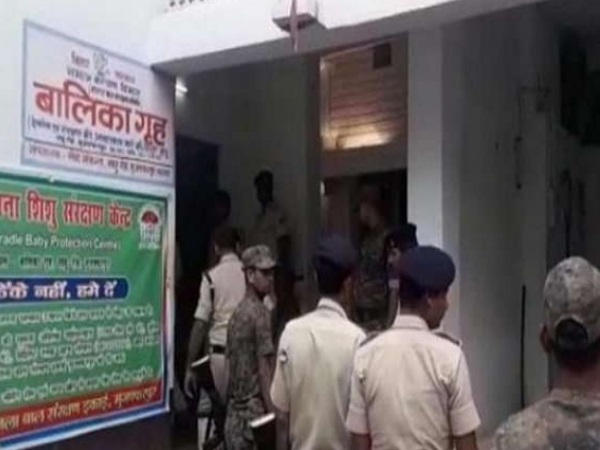 आपकी सरकार ने लड़कियों के लिए क्या किया?