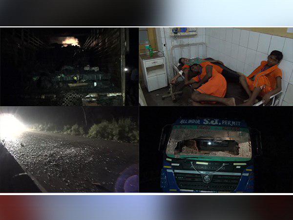 badaun kanvadiya angry after road accident badaun kanvadiya angry after road accident