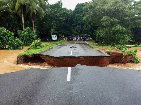 kerala rains: rain and flood hit several areas of state, 26 dead and thousands affected kerala rains: rain and flood hit several areas of state, 26 dead and thousands affected