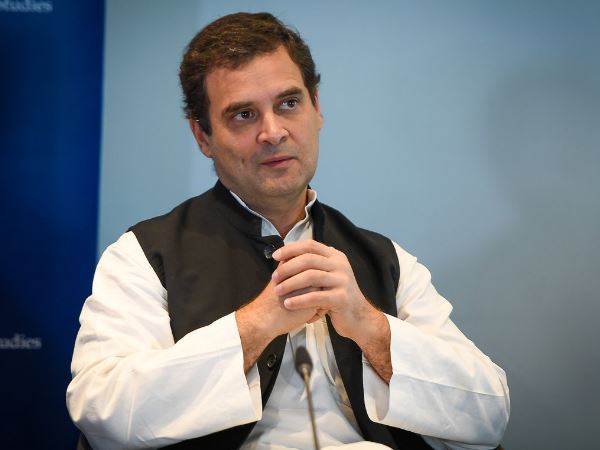 नोटबंदी का विचार आरएसएस से आया और प्रधानमंत्री के दिमाग में बैठा दिया गया