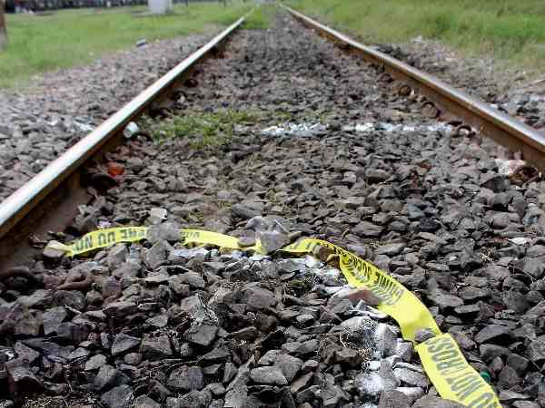 railway track railway track