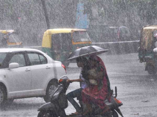 Rain Thundershowers are very likely to occur today during next three hours at some places in up Rain Thundershowers are very likely to occur today during next three hours at some places in up
