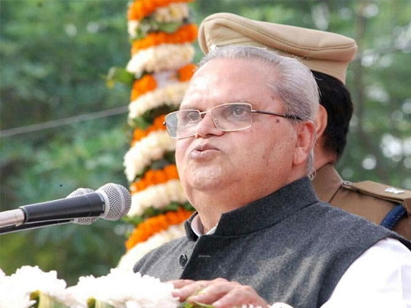 दशकों बाद किसी राजनेता को दी गई कमान