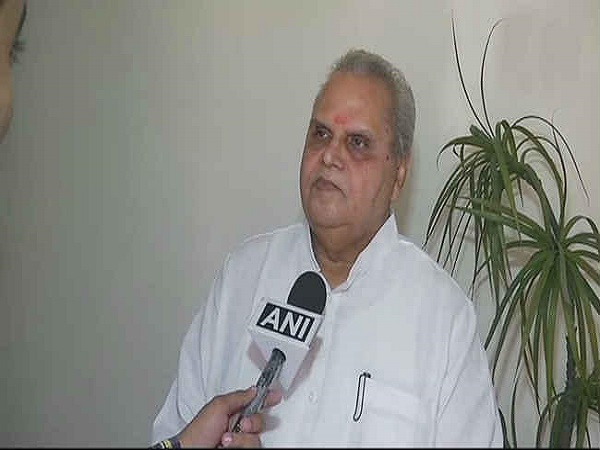 'जम्मू-कश्मीर के लोगों का विश्वास जीतना है'