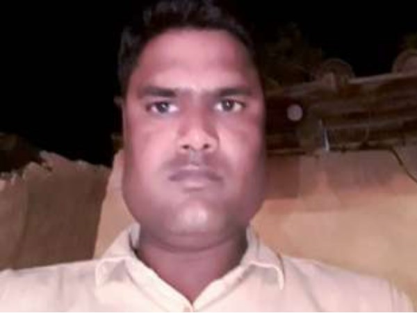 a shiksha mitra commited suicide in bareilly due to financial problem a shiksha mitra commited suicide in bareilly due to financial problem