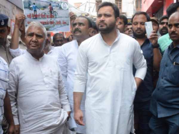 tejasvi yadav asked questions to chief minister nitish kumar muzaffarpur rape scandal tejasvi yadav asked questions to chief minister nitish kumar muzaffarpur rape scandal