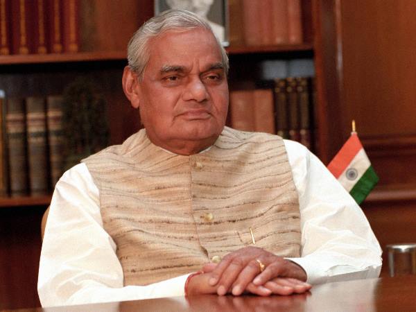 अटल जी ने प्रेस कॉन्फ्रेंस करके परमाणु कार्यक्रम की दी पूरी जानकारी