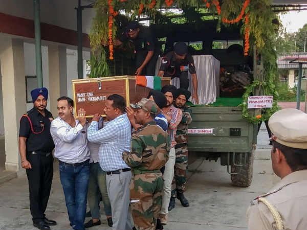 सिर्फ 26 वर्ष की उम्र में हुए शहीद