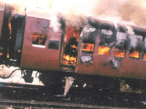 Godhra train burning case: 2 accused found guilty, 3 acquitted by SIT court Godhra train burning case: 2 accused found guilty, 3 acquitted by SIT court
