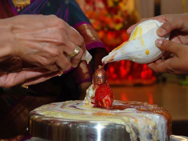 भगवान श्री कृष्ण भगवान विष्णु के 8वें अवतार माने गए हैं