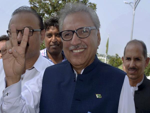 अल्वी ने ऐसे मारी बाजी