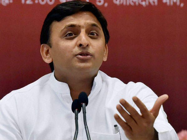 साइकिल चलाने में पेट्रोल-डीजल नहीं लगता: अखिलेश साइकिल चलाने में पेट्रोल-डीजल नहीं लगता: अखिलेश
