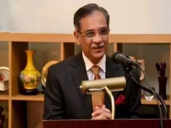 पाकिस्तान: जज ने कहा- मैं खुद नल का पानी पीता हूं पाकिस्तान: जज ने कहा- मैं खुद नल का पानी पीता हूं