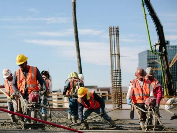 Qatar Finally Enforces Exit Visa Reform, Workers Can Now Leave Without Permission from Bosses Qatar Finally Enforces Exit Visa Reform, Workers Can Now Leave Without Permission from Bosses