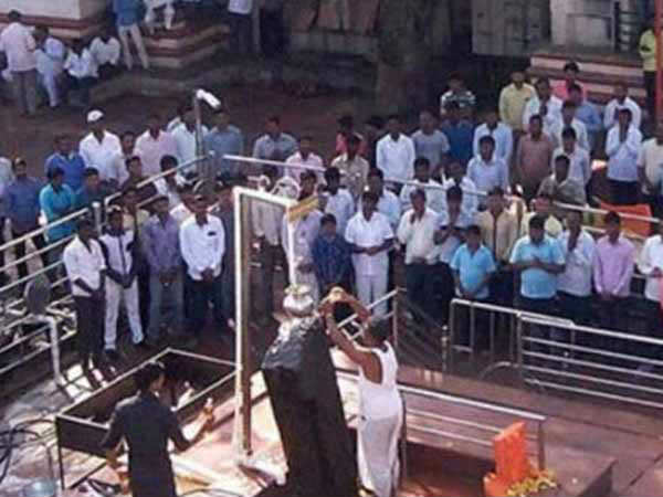 पिता विरोधी शनिदेव