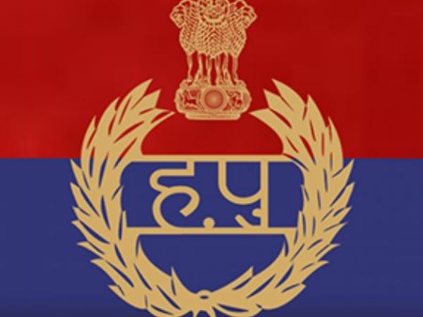 छात्रा को बेसुध बस अड्डे फेंका