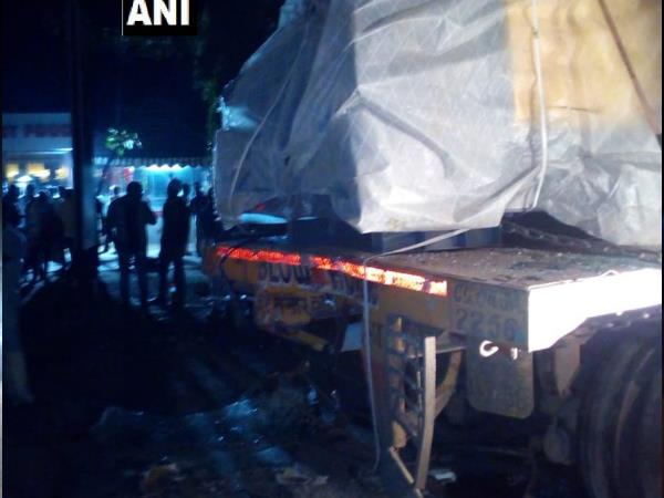 Bus driver dead 30 injured in a bus accident in Ahmednagar Maharashtra Bus driver dead 30 injured in a bus accident in Ahmednagar Maharashtra