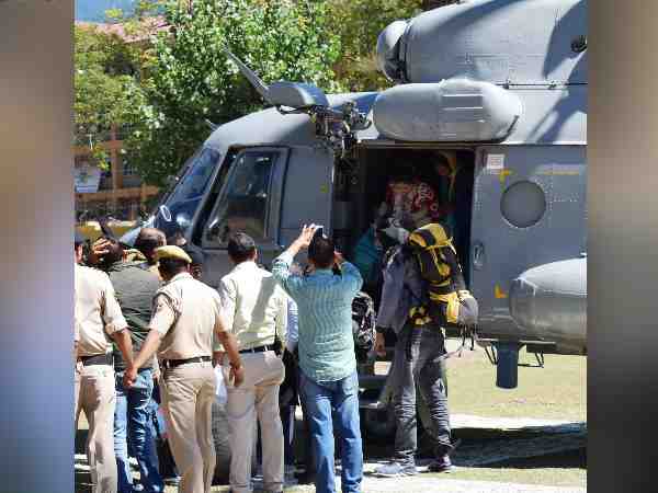672 people have been rescued in Himachal pradesh by rain devastation 672 people have been rescued in Himachal pradesh by rain devastation