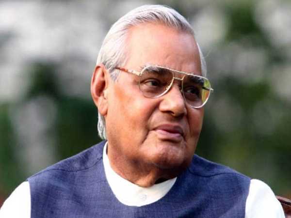 lucknow hazratganj chauraha is now atal chowk lucknow hazratganj chauraha is now atal chowk