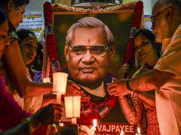 vajpaye vajpaye