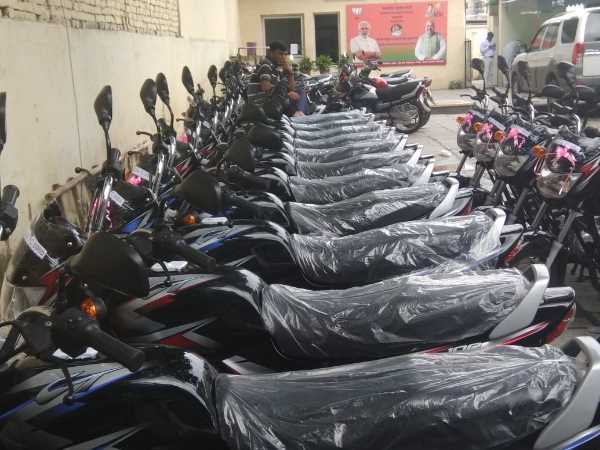 bjp will distribute kamal bike to its party convener for campaigning bjp will distribute kamal bike to its party convener for campaigning