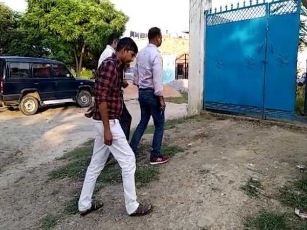 kanpur ATS and asam police team reached to kamruzzma room for inspection kanpur ATS and asam police team reached to kamruzzma room for inspection
