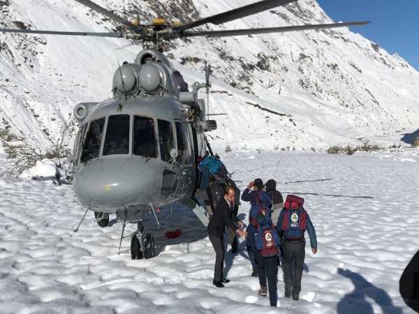 हिमाचल प्रदेश: वायु सेना का रेस्क्यू आपरेशन खत्म, अंतिम दिन 32 लोग पहुंचाए कुल्लू, निकाले गए कुल 233 लोग हिमाचल प्रदेश: वायु सेना का रेस्क्यू आपरेशन खत्म, अंतिम दिन 32 लोग पहुंचाए कुल्लू, निकाले गए कुल 233 लोग