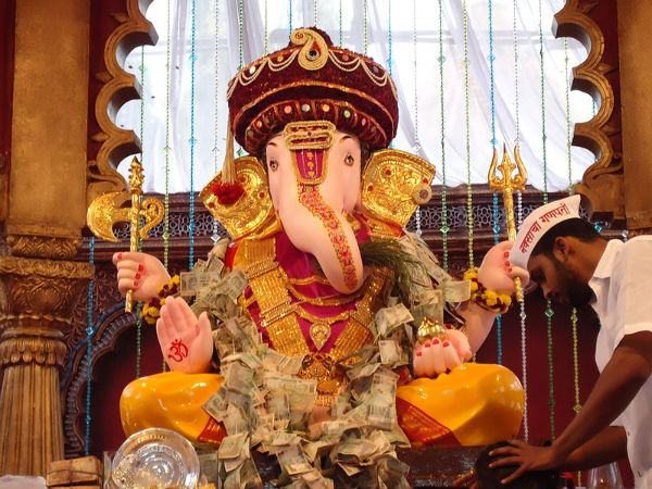गणेश चतुर्थी की हार्दिक शुभकामनाएं!