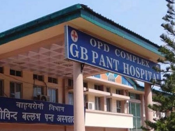 दिल्ली वालों के इलाज का पैसे मैं दे दूंगा