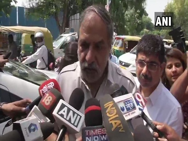 congress delegation meets CAG over rafale deal congress delegation meets CAG over rafale deal