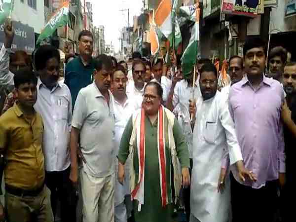 फार्रुखाबाद बाद में विफल रहा भारत बंद नहीं जुट सकी भीड़