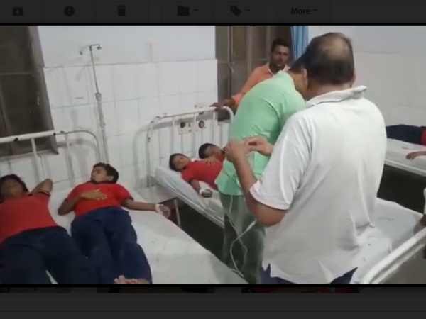 school children affected with food poisoning admitted in hospital school children affected with food poisoning admitted in hospital