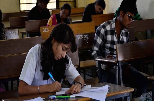 Recruitment of 68500 teachers, know how much salaries they will get Recruitment of 68500 teachers, know how much salaries they will get