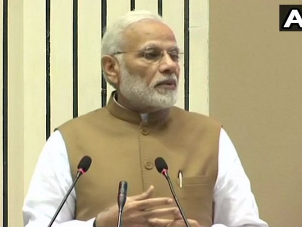 Narendra Modi at inauguration of 1st Global Mobility Summit MOVE in delhi Narendra Modi at inauguration of 1st Global Mobility Summit MOVE in delhi