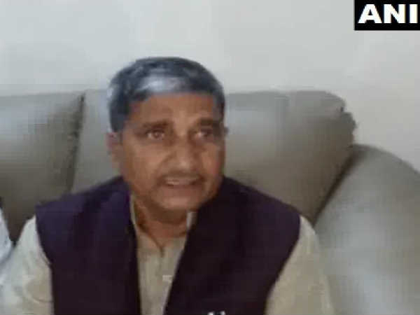 BJP विधायक के विवादास्पद बयान: राम मंदिर मुद्दा सुप्रीम कोर्ट में है और SC हमारा है BJP विधायक के विवादास्पद बयान: राम मंदिर मुद्दा सुप्रीम कोर्ट में है और SC हमारा है