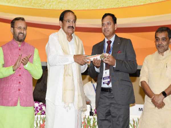 controversy over himachal teacher who has received national honor controversy over himachal teacher who has received national honor