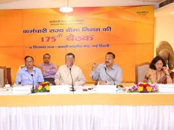 नौकरी जाने की स्थिति में सरकार कर्मचारियों को देगी आर्थिक मदद