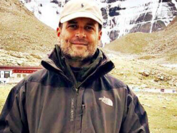 राहुल गांधी लोगों के बीच हॉट टॉपिक