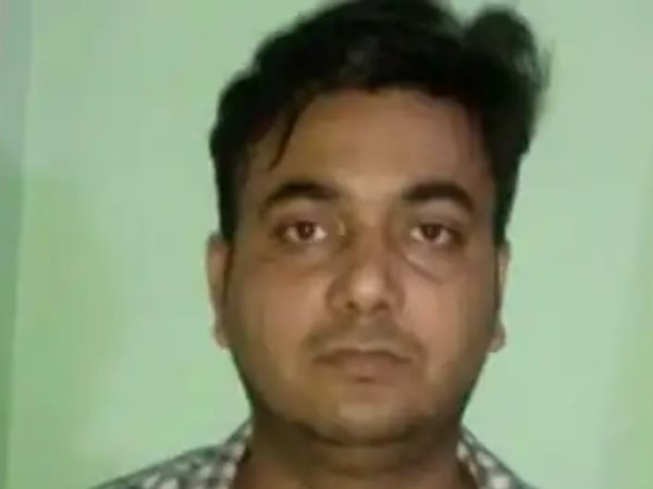 meerut physical attack with inspectors wife meerut physical attack with inspectors wife