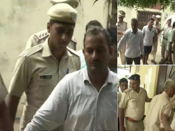 पुलिस के रवैये से गांव में दहशत