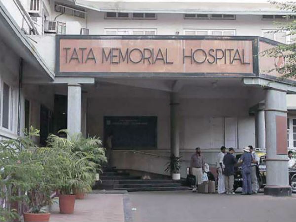 टाटा अस्पताल में उसकी वेरोनिका से मुलाकात हुई थी