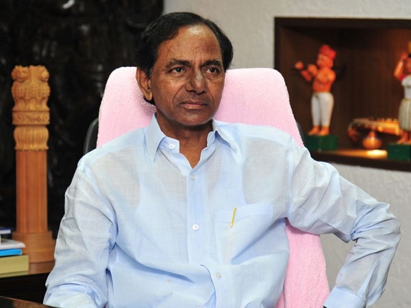 राज्य में पहले चुनाव कराना चाहते हैं केसीआर