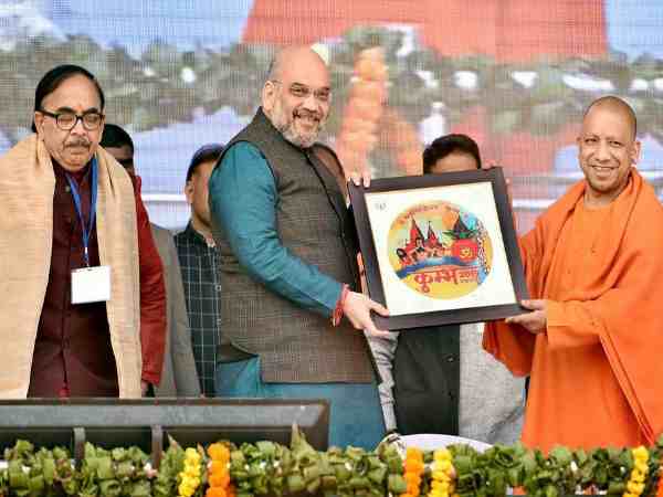 यूपी: योगी सरकार ने कुंभ को लेकर की नई शुरुआत, कोई अछूता ना रहे इसलिए शुरू करेगी फ्री बस सेवा यूपी: योगी सरकार ने कुंभ को लेकर की नई शुरुआत, कोई अछूता ना रहे इसलिए शुरू करेगी फ्री बस सेवा