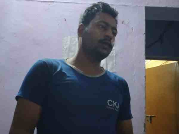 लाड प्यार से पाली गई बेटी को बेटा ना होने की मिली सजा, पिता ने छत से फेंका लाड प्यार से पाली गई बेटी को बेटा ना होने की मिली सजा, पिता ने छत से फेंका