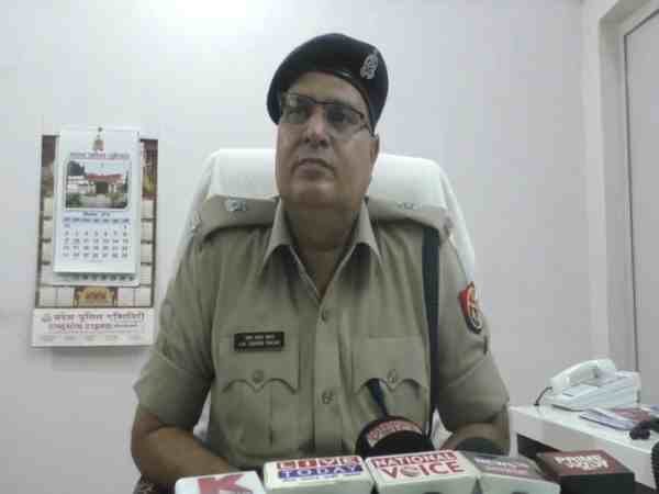 खुलने लगे काले चिठ्ठे