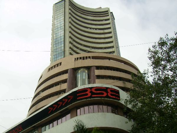 लेनदेन शुल्क नहीं लेगा बॉम्बे स्टॉक एक्सचेंज