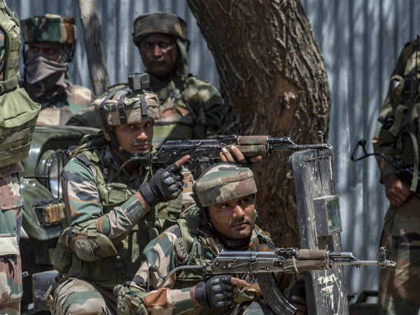 CRPF और पुलिस के साथ सेना संभालेगी मोर्चा