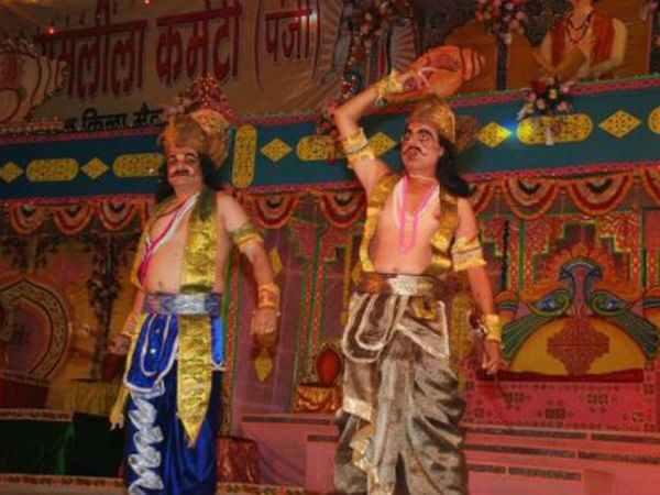 उल्टी करने लगे राम-लक्ष्मण